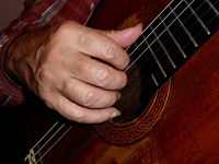 TECHNICAL USE OF ALL FINGERS OF THE RIGHT HAND  NEW TECHNIQUES AND GUITAR EXPRESSIONS